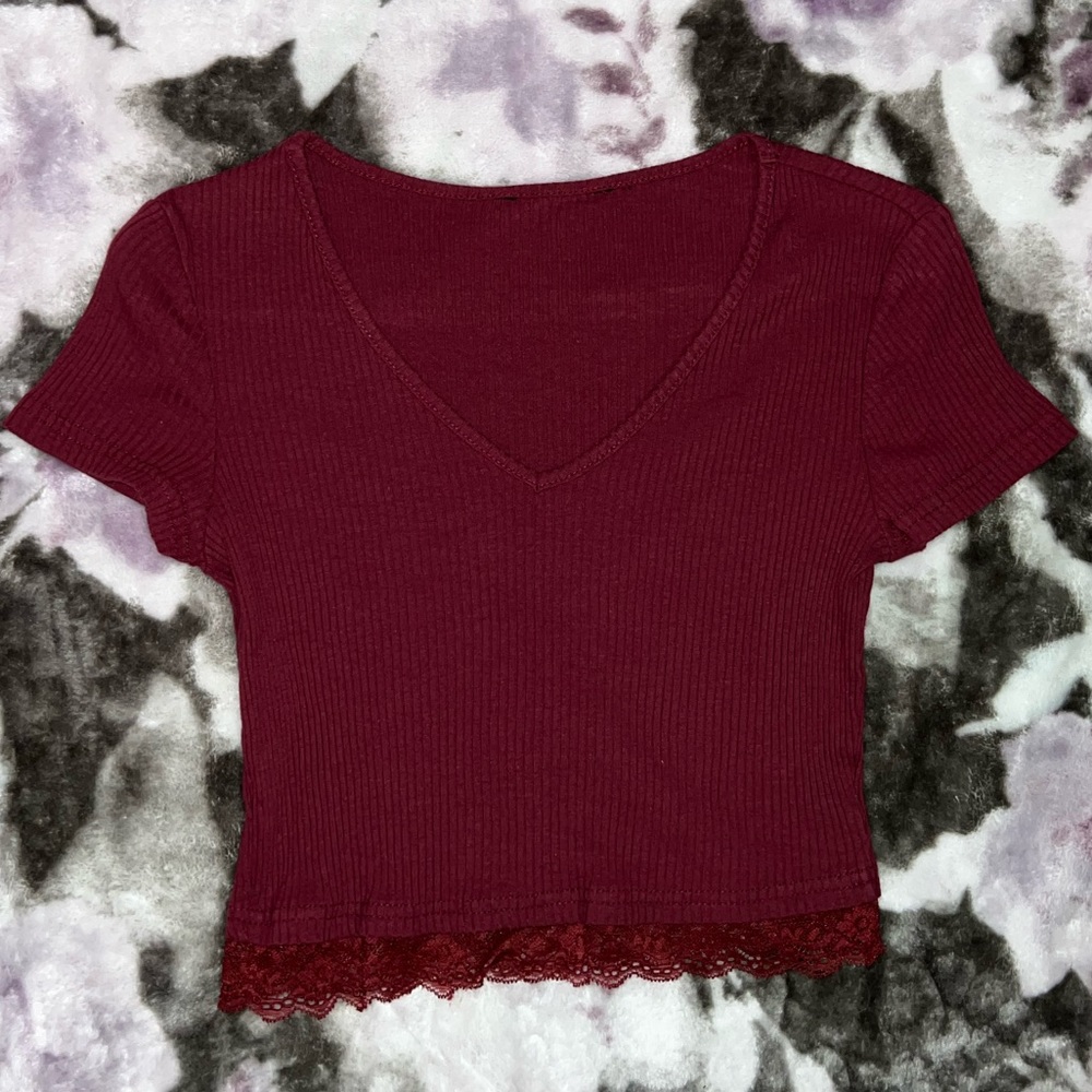 Women’s Wine Red Short Sleeve Deep V-Neck Crop Top with Lace Trimming